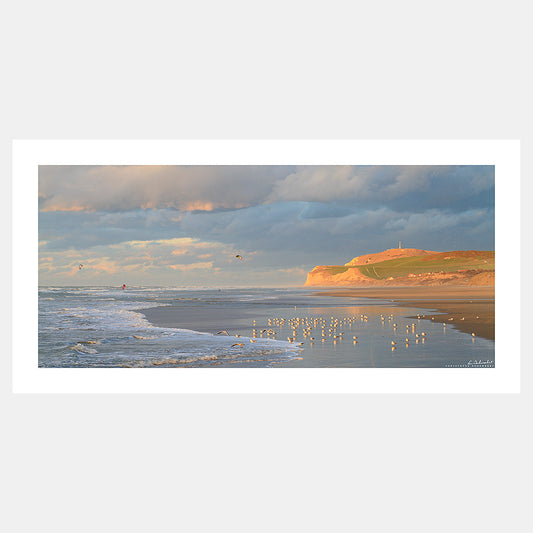 Poster photo 1077 Le Cap Blanc-Nez sous un grain avec kiteboarders