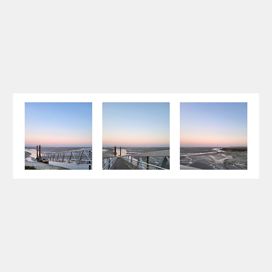 Photographies en triptyque horizontal de la baie de Somme depuis la passerelle de l'embarcadère du port du Hourdel dans la lumière rose du soleil couchant, Baie de Somme, Côte Picarde, Somme, Hauts-de-France, France.